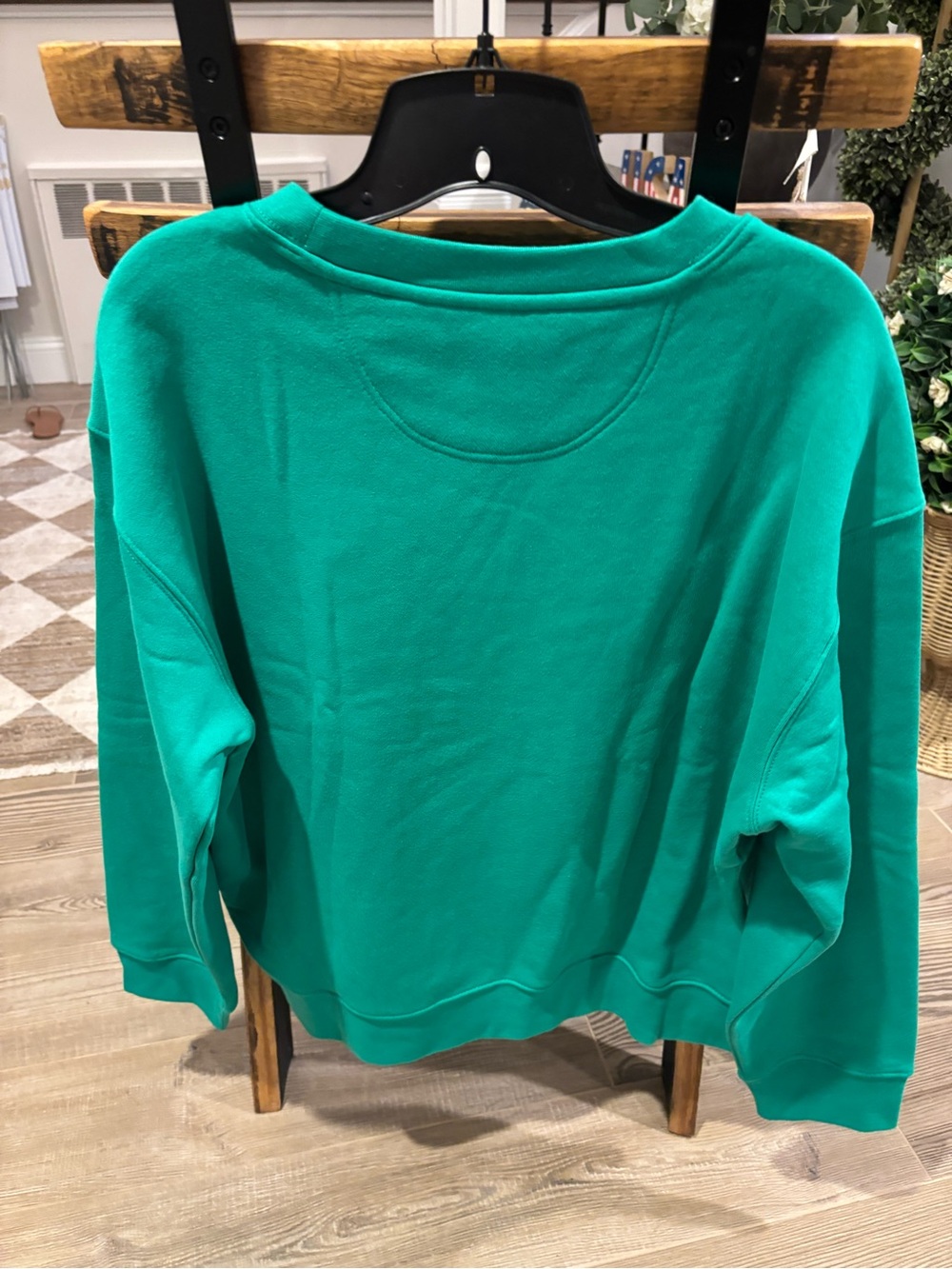 Costco's Viral Esprit Women's Green Crewneck Sweatshirt - Size Medium NWT - Picture 6 of 6